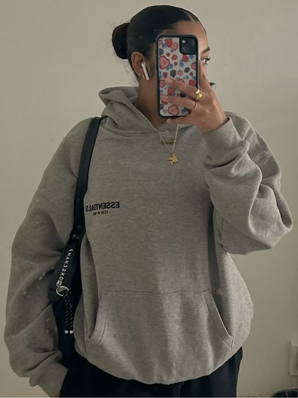 Fear of God ESSENTIALS Light Gray Crewneck Hoodie - Picture 5 of 5